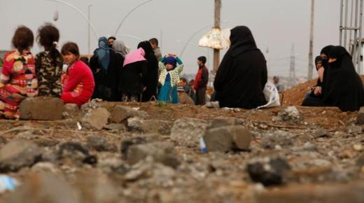 نزوح أكثر من 125 ألف عراقي من الأحياء الغربية لمدينة الموصل بحسب وزارة الهجرة والمهجرين