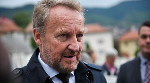 جمهورية البوسنة تمتنع عن التصويت على قرار القدس خلافا لرغبة ممثل مسلمي البوسنة