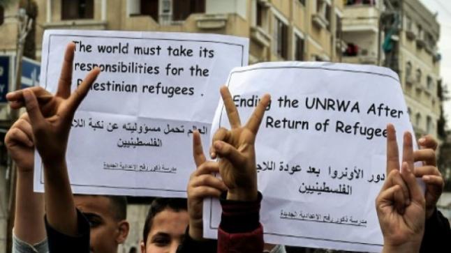 مسؤول أممي يكشف عن تعليق الأونروا لأنشطتها وتأجيل دفع رواتب موظفيها