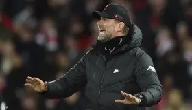 كلوب يغيب عن قمة الجولة ال21 ضد تشيلسي