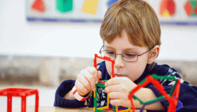 التوحد | أعراضه وأسبابه وعلاجه وأهم سماته