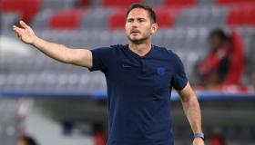 تقارير.. لامبارد يرفض رحيل نجم تشيلسي الشاب عن الفريق