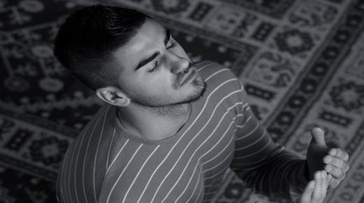 تفسير حلم إقامة الصلاة في المنام