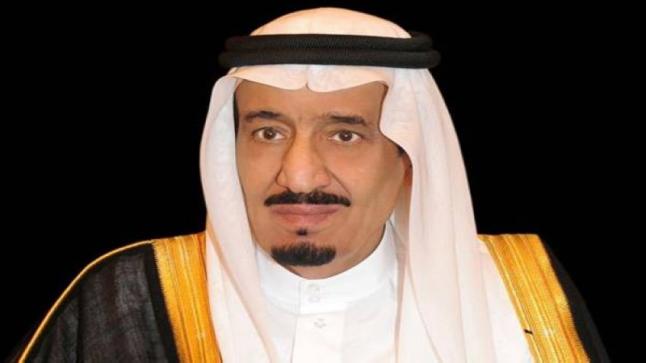 بأمر الملك.. إعفاء وزير الحج والعمرة من منصبه