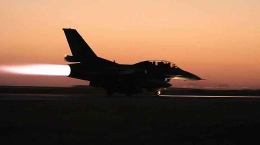 مقاتلات التحالف العربي تشن غارات كثيفة على عدد من المواقع في العاصمة اليمنية صنعاء