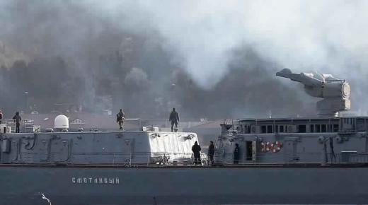 صحيفة كوميرسانت الروسية تكشف عن تعرض القاعدة الروسية في سوريا لهجوم بقذائف الهاون