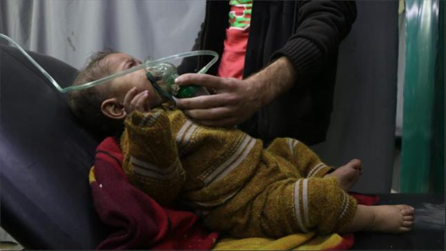 قوات النظام السوري تستهدف مناطق الغوطة الشرقية مجددا بغاز الكلور السام