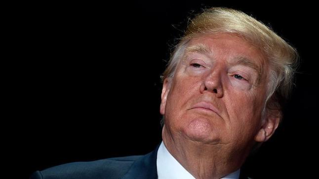 الرئيس الأمريكي يوقع على موازنة مؤقتة تتضمن زيادة في إنفاق وزارة الدفاع الأمريكية