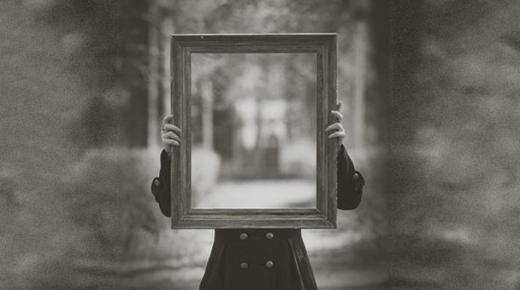 تفسير حلم رؤية المرايا في المنام