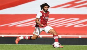 تألق النني يجبر أرتيتا على المفاضلة بين عوار وبارتي