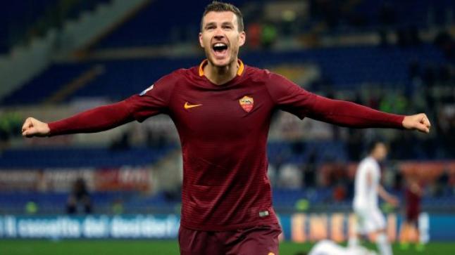 روما يسحق فيورنتينا برباعية ويستعيد وصافة الكالتشيو