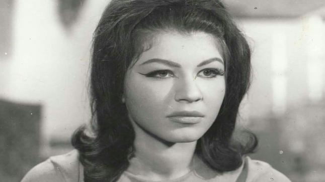 تعليق حلا شيحة على وفاة الفنانة شويكار