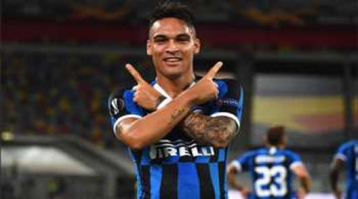 وكيل ماتينيز يكشف عن رفض اللاعب عرض التجديد من إنتر ميلان