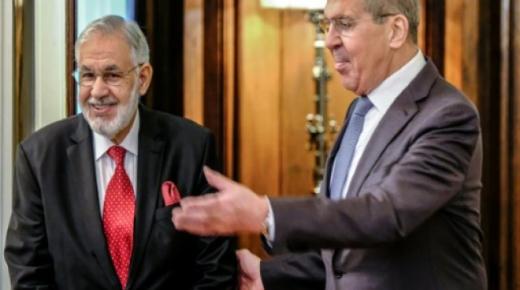 لافروف يعلن تعهد بلاده بالعمل للتوصل إلى اتفاق لإنهاء الأزمة السياسية في ليبيا