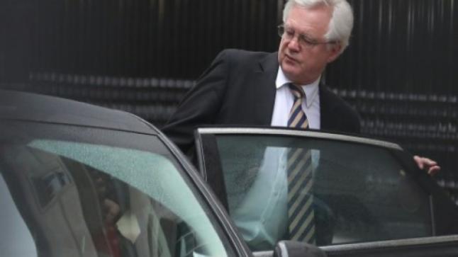 بريطانيا تستقبل كبير مفاوضي الاتحاد الأوروبي الإثنين المقبل لبحث خروج بريطانيا من الاتحاد