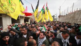 قرية عراق بورين تودع الشهيد الفلسطيني علي عمر قينو الذي استشهد برصاص الاحتلال أمس الخميس