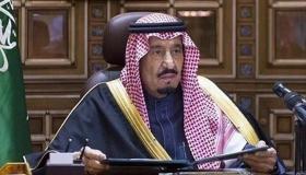 الملك سلمان يزور المملكة الأردنية للمرة الأولى منذ توليه الحكم، قبيل مشاركته بالقمة العربية