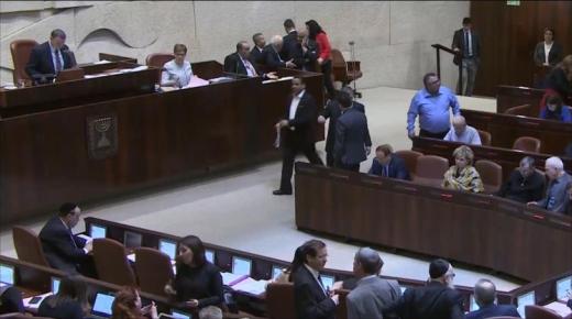 إقرار الكنيست لقانون التسوية يواجه بإدانات فلسطينية وإسرائيلية وامتناع واشنطن عن التعليق