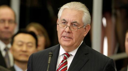 ريكس تيلرسون وزير الخارجية الأمريكي في مهمة صعبة لإصلاح تأثير تصريحات ترامب