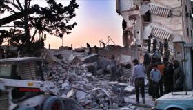 غارات روسية على إدلب توقع عشرات القتلى والجرحى وتدمير كبير للمنازل