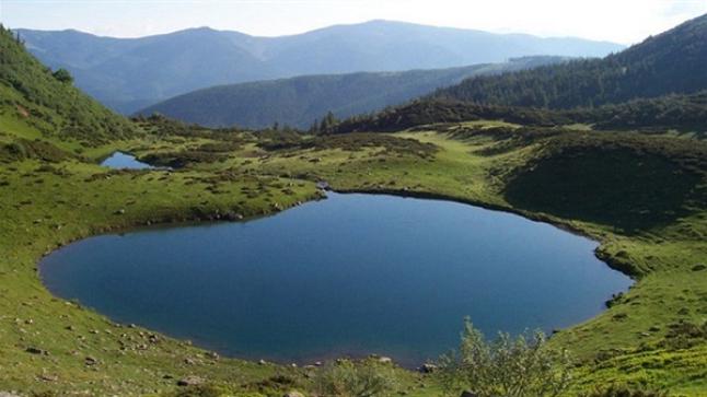 تفسير حلم رؤية البحيرة في المنام