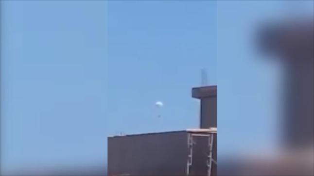 مقاتلو مجلس شورى ثوار بنغازي يسقطون طائرة حربية تابعة لقوات حفتر ونجاة قائدها