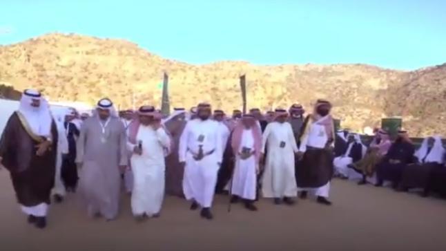 الأمير تركي بن طلال يتعهد بعودة جبل تنومة أفضل مما كان