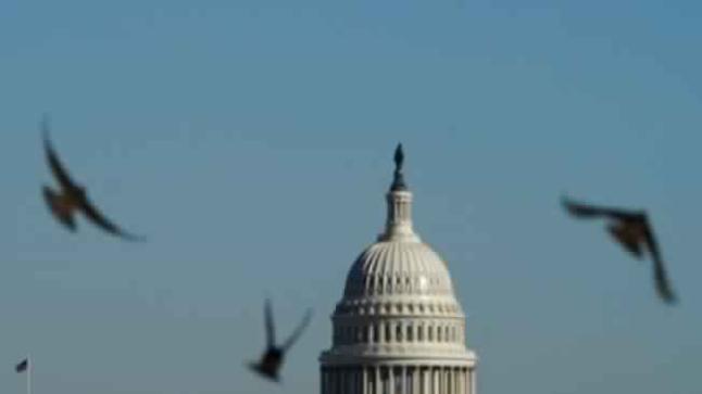 شلل الحكومة الفيدرالية الأمريكية يهدد موظفي مؤسسات الحكومة بعدم تلقي رواتبهم