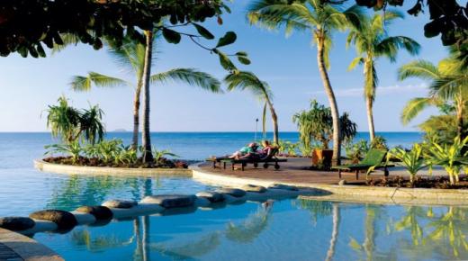 السياحة في جزر فيجي ومساحتها