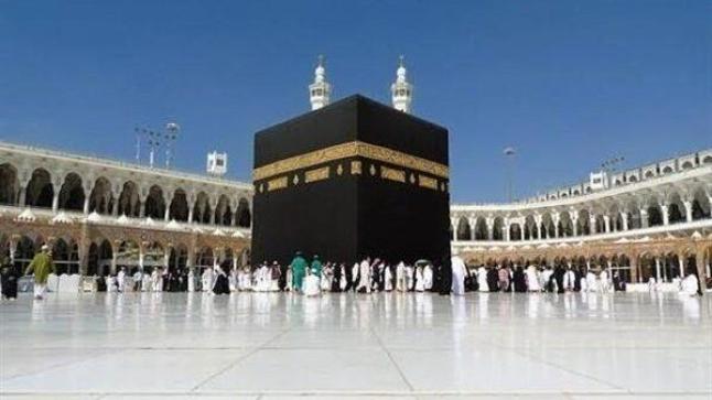 بعدما خططوا لاغتياله.. هكذا نجا إمام الحرم المكي في اللحظات الأخيرة من استهداف “داعش”