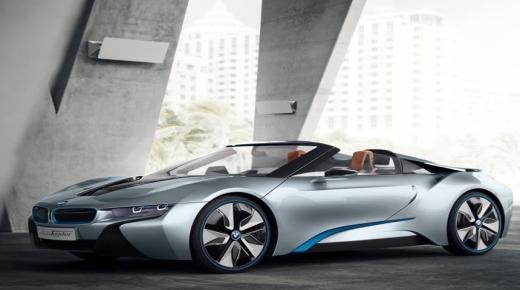 تصريحات شركة BMW عن سيارة BMW i8 Roadster التي ستصدر في 2018