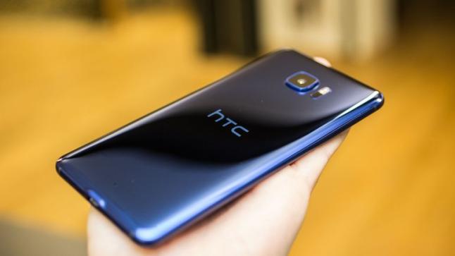 واخيراً HTC U11 يتفوق على جميع كاميرات الهواتف الذكية