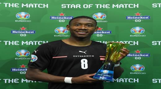 الأبا يعبر عن سعادته ويؤكد أنه لا يمانع اللعب في أي مركز