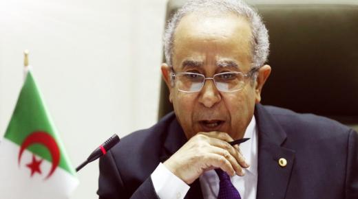 بعد رسالة لعمامرة.. مصر وفلسطين ترحبان بالمشاركة في القمة العربية بالجزائر