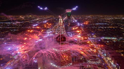 لأول مرة في حفل واحد.. حماقي وعمرو دياب في ختام موسم الرياض 2021