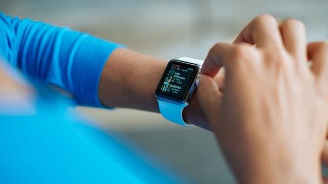 نمو سوق الطرفيات القابلة للإرتداء Wearables في العام الماضي بنسبة 25 %