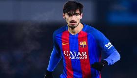 اقتراب رحيل نجم خط وسط برشلونة يناء على مطالبة MSN