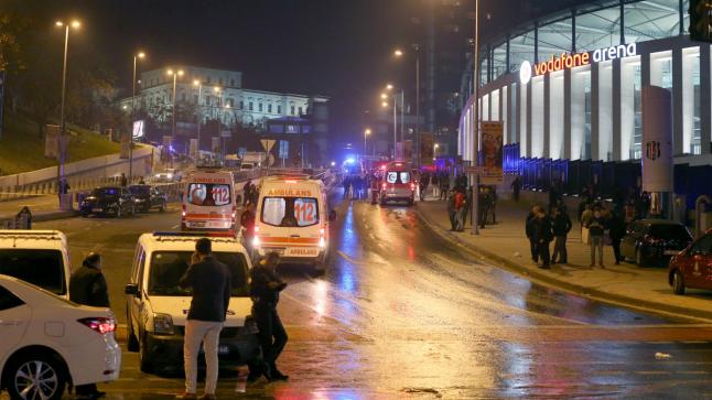مقتل 15 شخص في انفجار قنبلة خارج ملعب بشيكتاش في تركيا