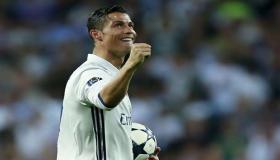 كاريك: رقم رونالدو القياسي “غير معقول”!