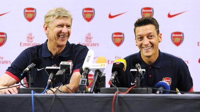 أوزيل يؤجل مفاوضاته مع أرسنال إلى الصيف!