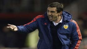 جاري نيفيل: أتمنى فوز أرسنال بالدوري الإنجليزي!