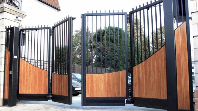 تفسير حلم رؤية البواب في المنام