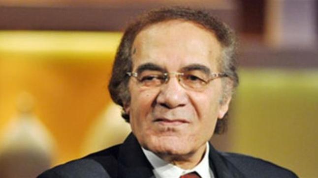 نجل محمود ياسين يكشف حقيقة وفاته بسبب كورونا