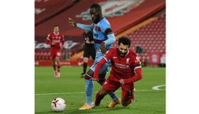 مهاجم تشيلسي الأسبق يهاجم صلاح: أشجع ليفربول ولكن ..