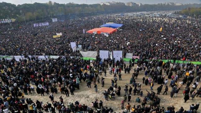 إيران.. قتلى وجرحى في احتجاجات المياه بأصفهان