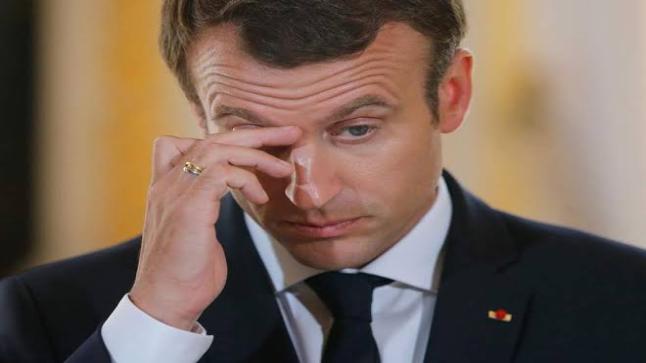 الاعتداءات تتكرر.. بيضة جديدة في وجه ماكرون