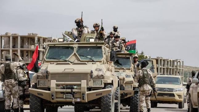 مسئول ليبي.. بدء خروج المسلحين والمرتزقة من ليبيا