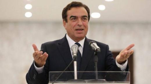 قرداحي ينفي حصوله على تعويض مالي لتقديم استقالته