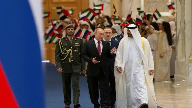 الكرملين يكشف تفاصيل المكالمة الهاتفية بين بن زايد وبوتين