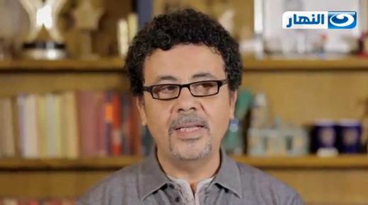 عمرو عرفة يحيي ذكرى والده بصورة مع رشدي أباظة ومريم فخر الدين